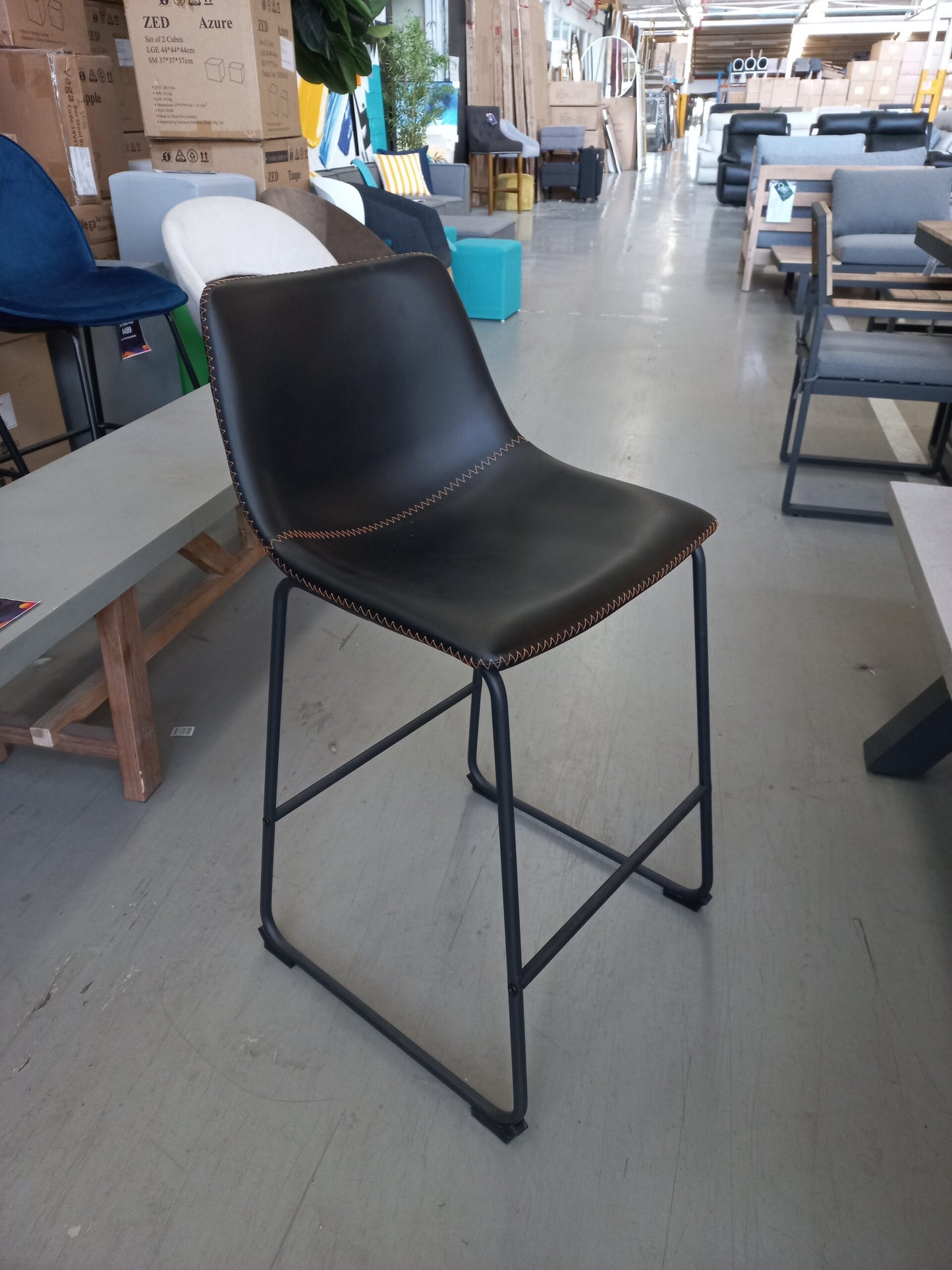 UL PU Counter Stool – Vintage Black