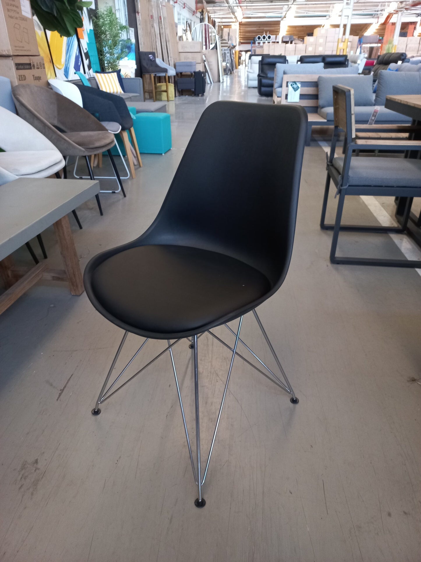 Sylvester Dining Chair – Black
